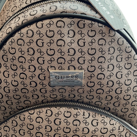 NWT Guess backpack - Picture 2 of 7